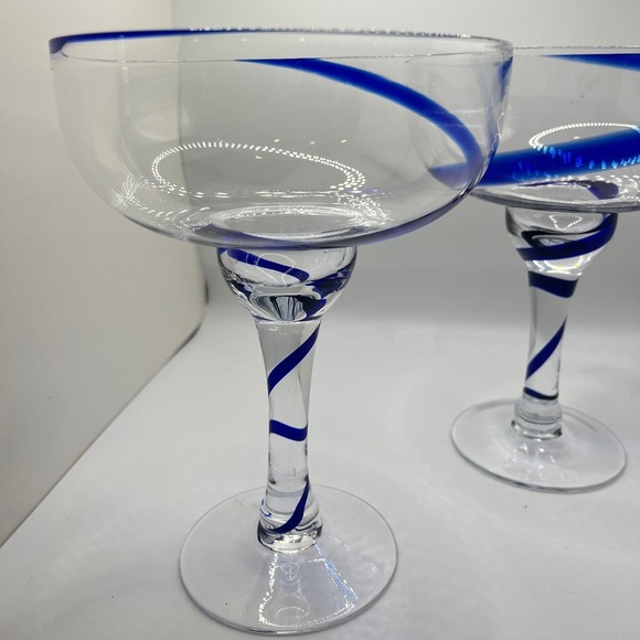 Vintage Pier 1 Blue Swirl Margarita Glasses Set of 2 - Picture 10 of 10